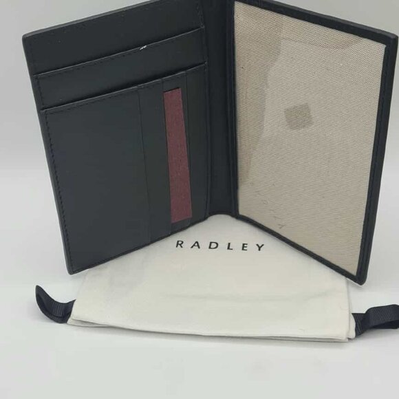 Radley London Heritage Lane Passport Cover Leather NWT! NEW! - Picture 5 of 6
